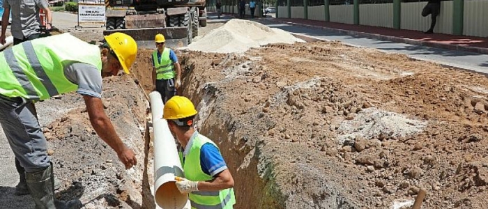 Büyükşehir 50 yıllık içme suyu hattını yeniliyor